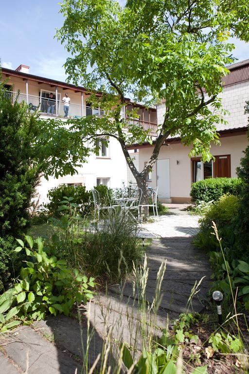 Pepe Hostel ワルシャワ エクステリア 写真